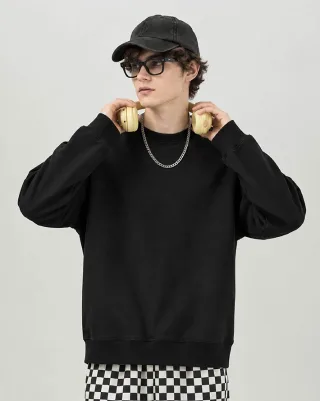 250–300gsm Cotton-Blend Crewneck Sweatshirt — Front fit